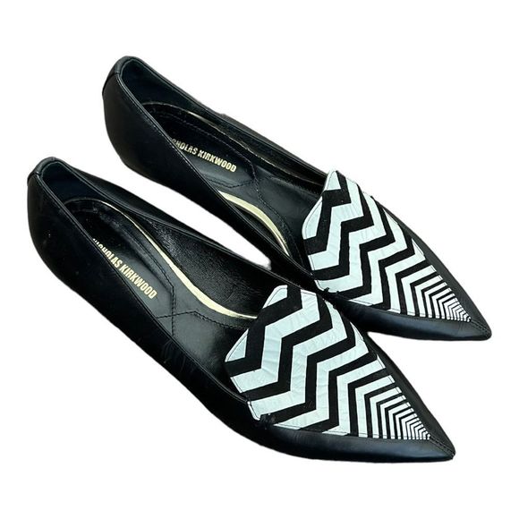 Nicholas Kirkwood Shoes - NICHOLAS KIRKWOOD Black And White Flats. Size 38 ½”